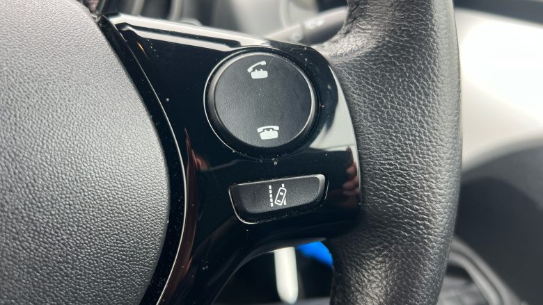 Toyota Aygo 1.0 VVT-i X-Trend TSS 5dr x-shift Petrol Hatchback